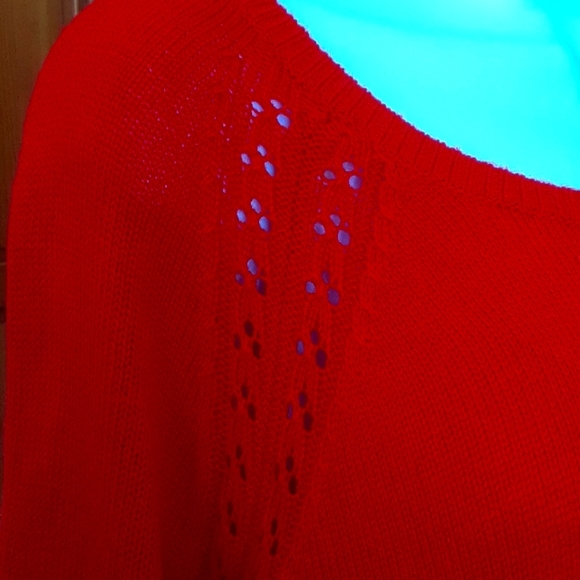 Candies Red Acrylic tunic style sweater - Picture 4 of 13